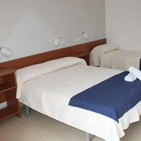 Hostel Residencia Sant Jordi *